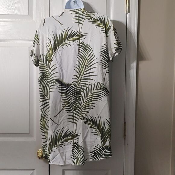 H&M white green fern beach coverup Sz 6  EUC - Picture 3 of 4